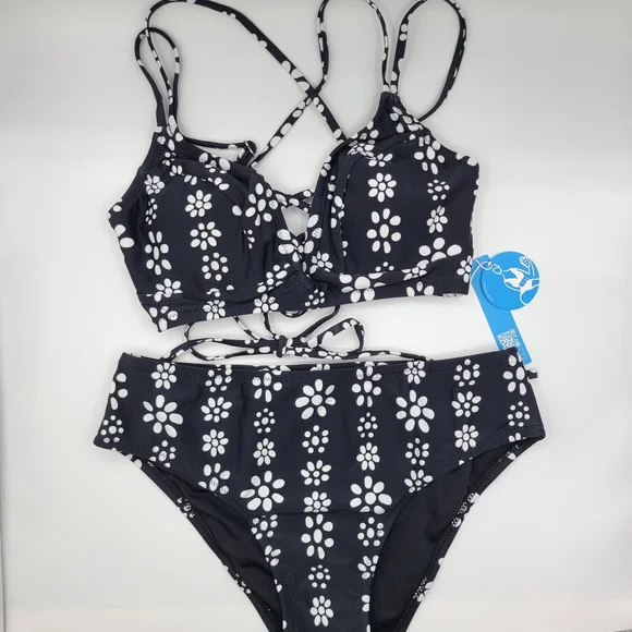 NWT Black and White Floral Print Strappy Midrise Cupshe Bikini - Picture 4 of 10